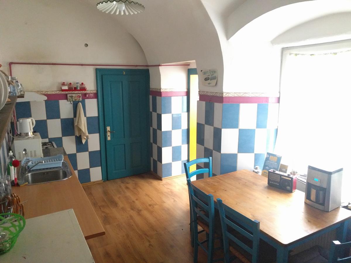 Bella Vita Hostel Timisoara Luaran gambar