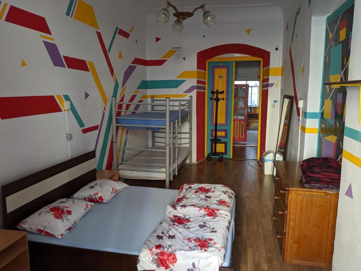 Bella Vita Hostel Timisoara Luaran gambar